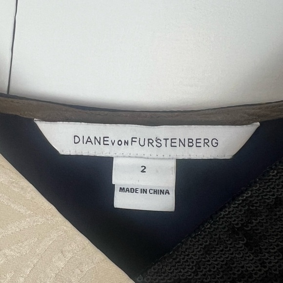 DIANE VON FURSTENBERG 'FREDERICA' Dress Tan/Midnight/Black/Khaki Brown Size 2 - Picture 7 of 16